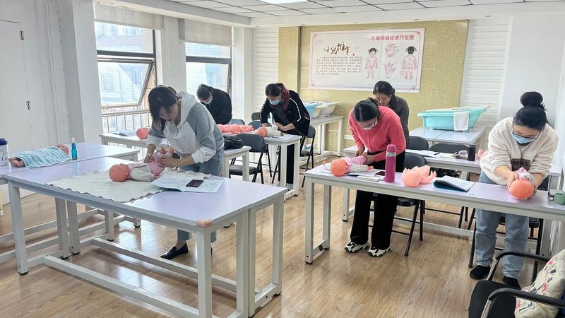 小儿推拿积食调理：上海妈妈的实用指南**